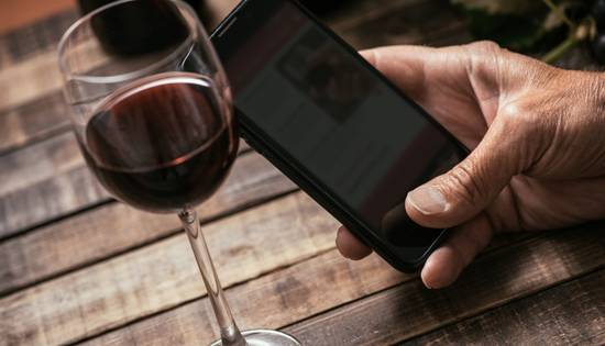 Alkoholin tilaaminen netistä – helppoa ja vaivatonta